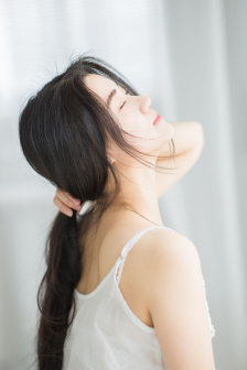 巜丰满的欲妇无删减版小说